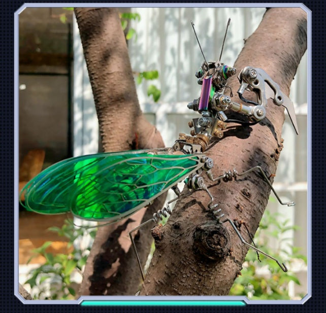 Phantom Prayer Bug Metal Tide Play Handmade Assembled Praying Mantis Model Insect Ornaments Holiday Gift For Boys